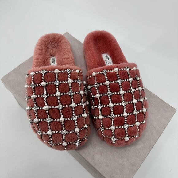 Jimmy Choo Fancy Crystal Blush Pearl Shearling Mules Slippers Size 6 NWT - Picture 3 of 9